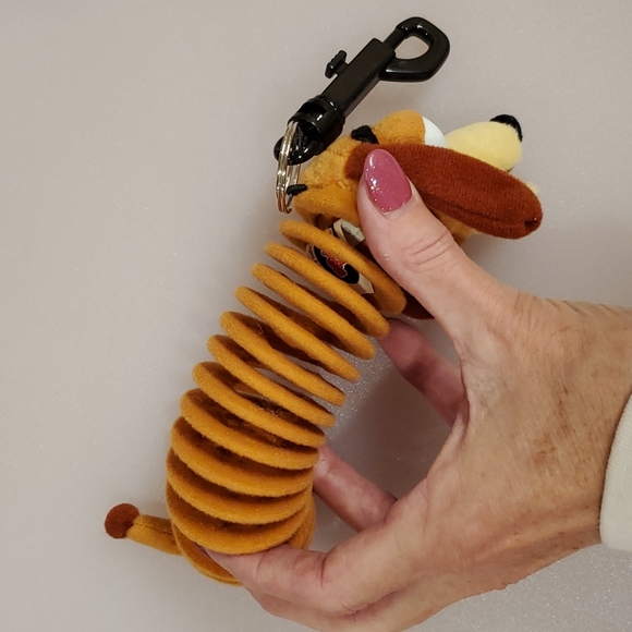 Disney Slinky Dog and Winnie The Pooh keychains Happy Meal toys Promo EUC - Picture 6 of 8